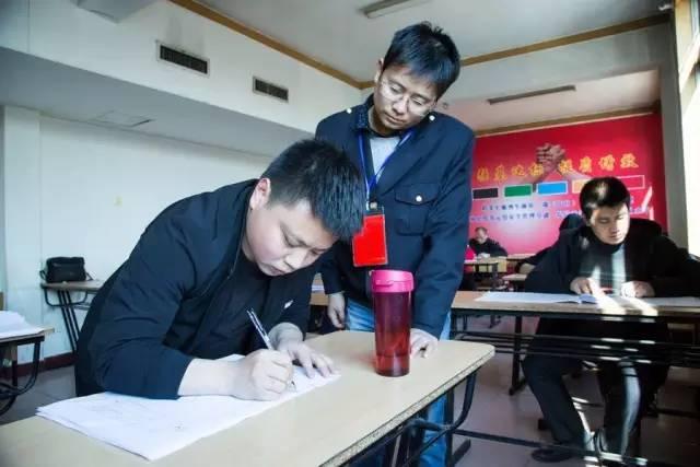 2025今晚必出三肖请全面2释义、解释与落实、定量解答解释落实