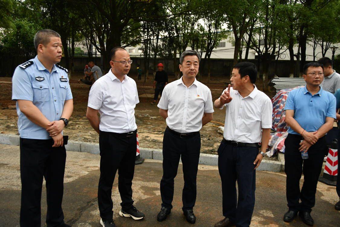 新澳门王中王期期中，详细解答、构建解答解释落实