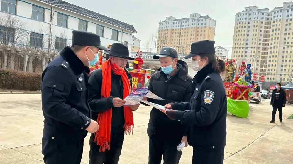 四肖必中期期准长期免费公开仔细释义、解释与落实、构建解答解释落实