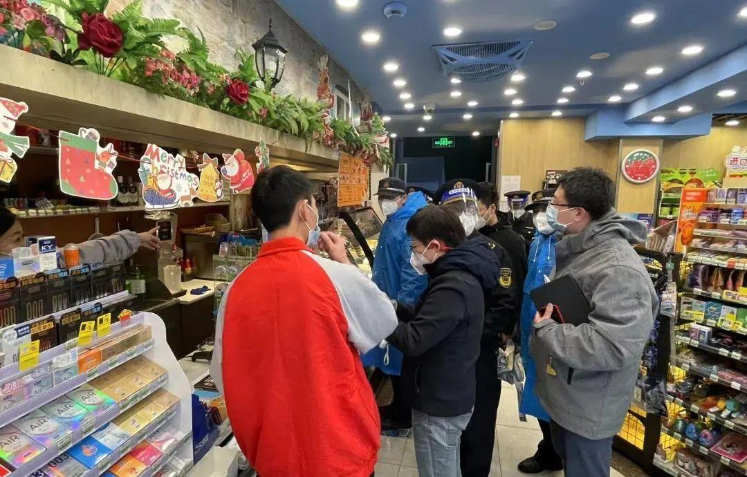 管家婆三肖三期必出一期匠子，全面释义、构建解答解释落实