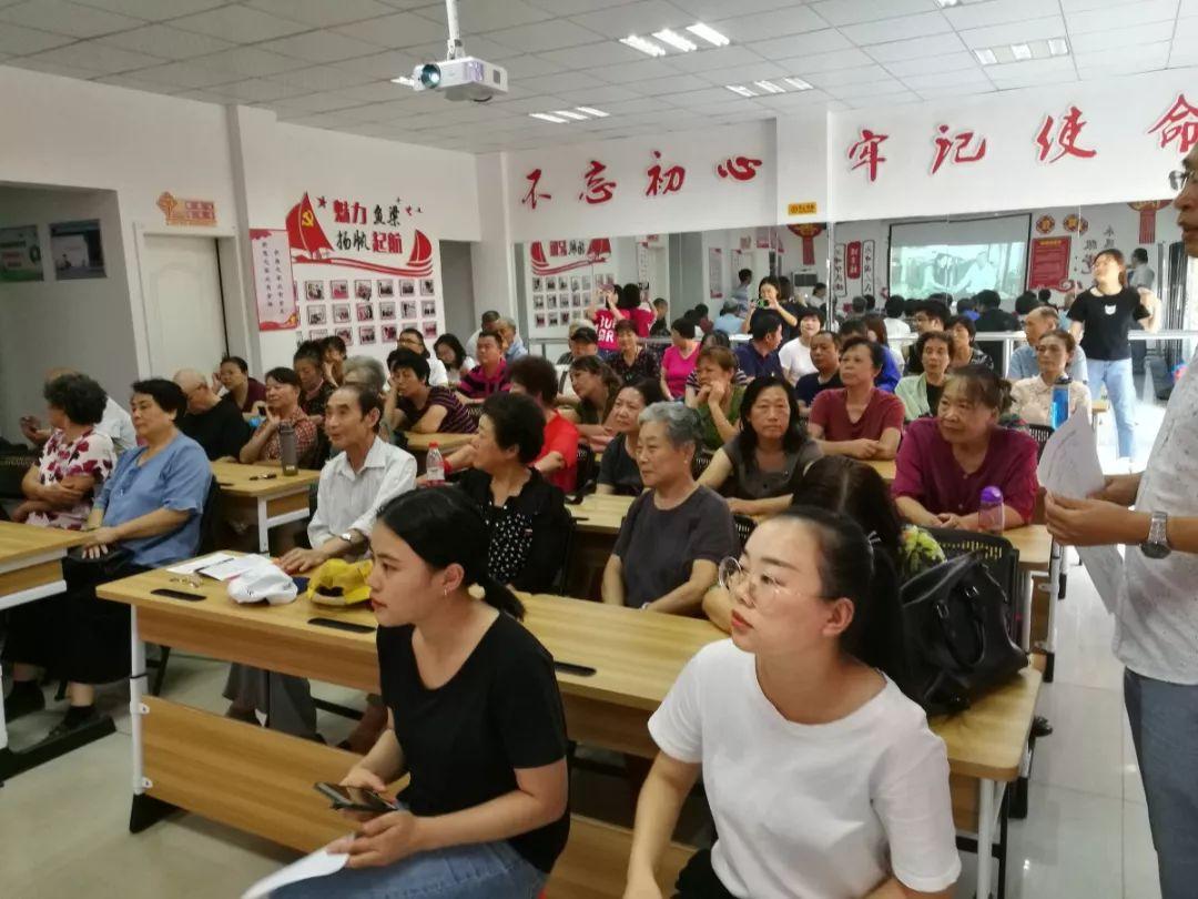2025香港免费精准资料仔细释义、解释与落实、深度解答解释落实
